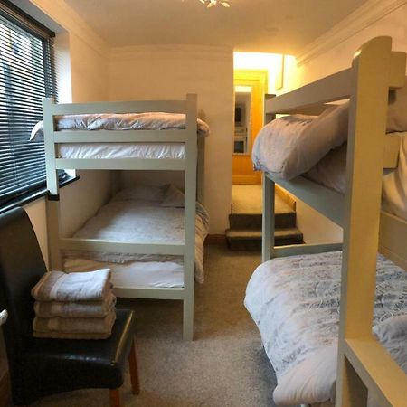 12A Main Street Kenmare Bunk Beedroom 2 المظهر الخارجي الصورة