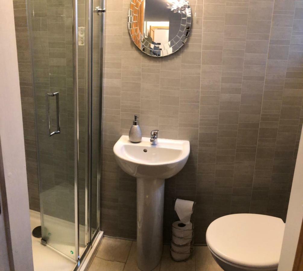 12A Main Street Kenmare Bunk Beedroom 2 المظهر الخارجي الصورة